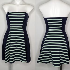 ✨3/$15 Express blue & mint green striped strapless mini dress S